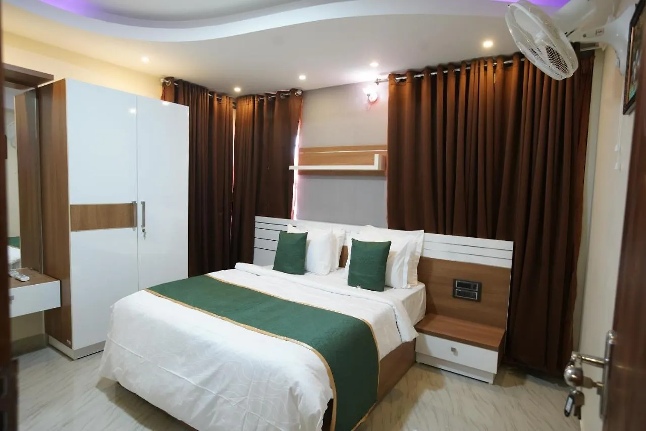 Builda Park Inn Ottappalam
